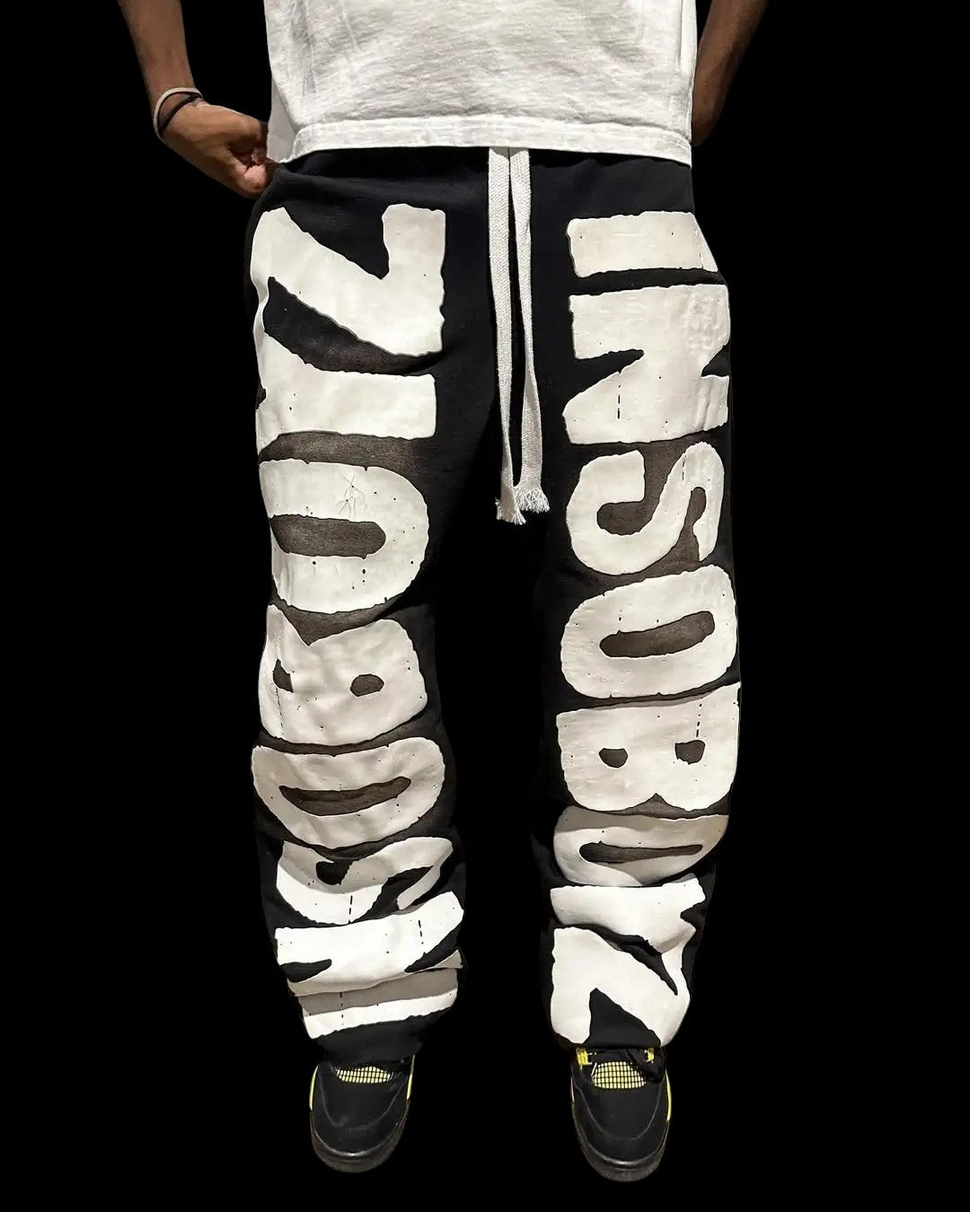 Retro Letter Patch Baggy Jogging Pants